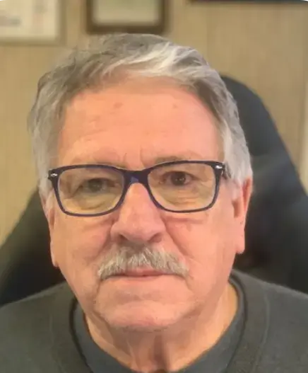Bob Lacey-webp
